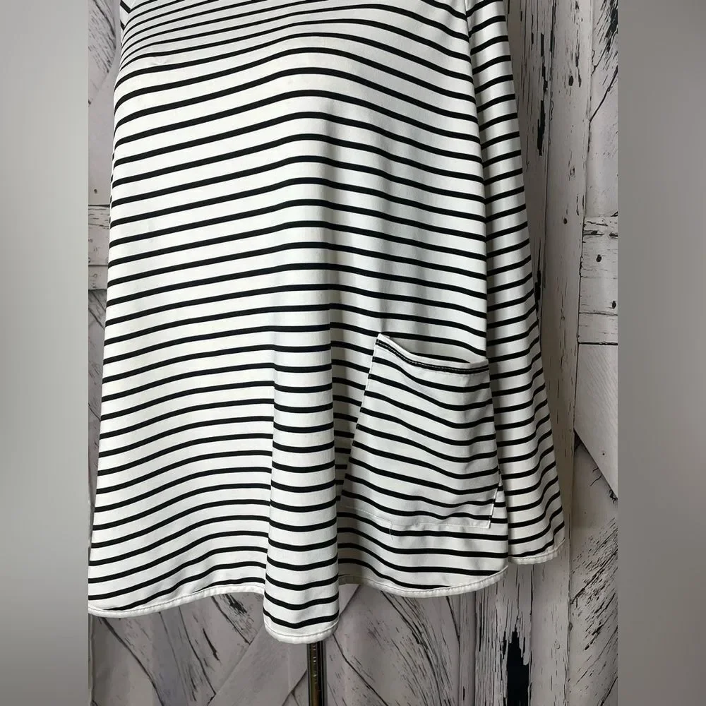 Kefee Kol Nursing Cover White Black Stripes OS